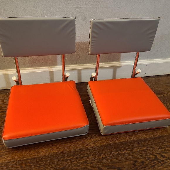 VINTAGE OHIO STATE BUCKEYES OSU FOLDING CUSHIONED STADIUM SEATS KR INDUSTRIES - Picture 4 of 9